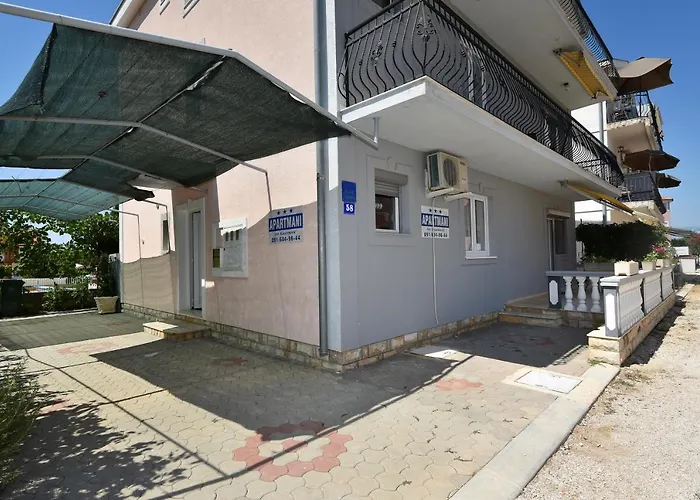 Apartment Ivo Kaurinovic